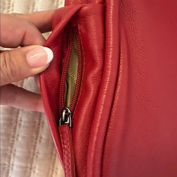 EUC Gianni Conti Leather Shoulder Bag - Picture 7 of 10